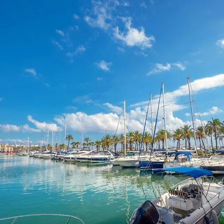 Apartment Puerto Marina Island